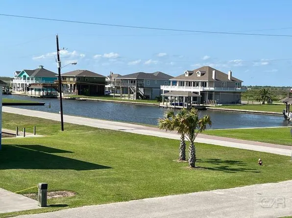 1150 Waterview Ln, Crystal Beach, TX 77650