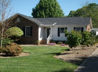 3133 Williams Rd, Matthews, NC 28105