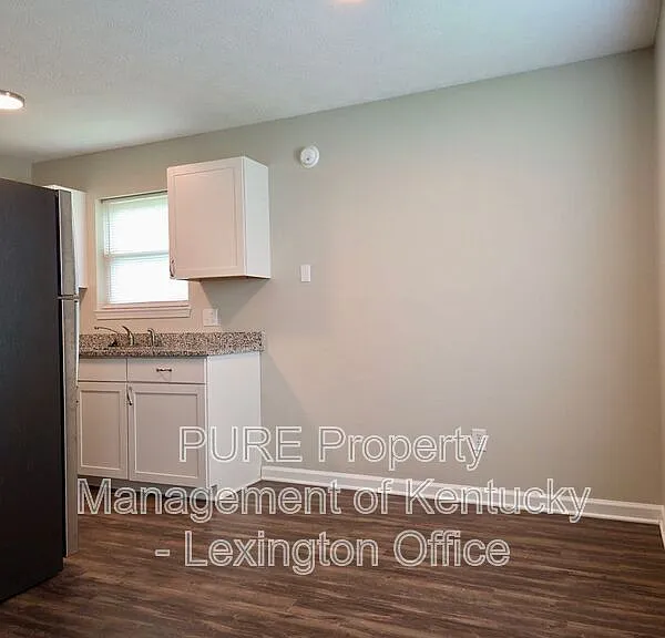 3793 Camelot Dr #A — Photo 5