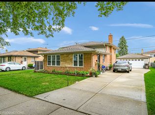 8804 44th Pl, Brookfield, IL 60513