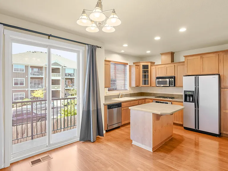16288 SW Gage Ln — Photo 3