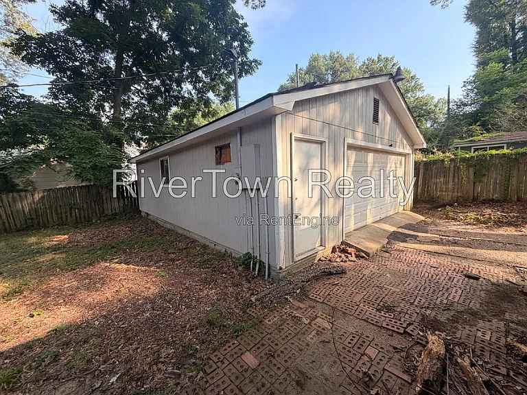 187 N Holmes St — Photo 24