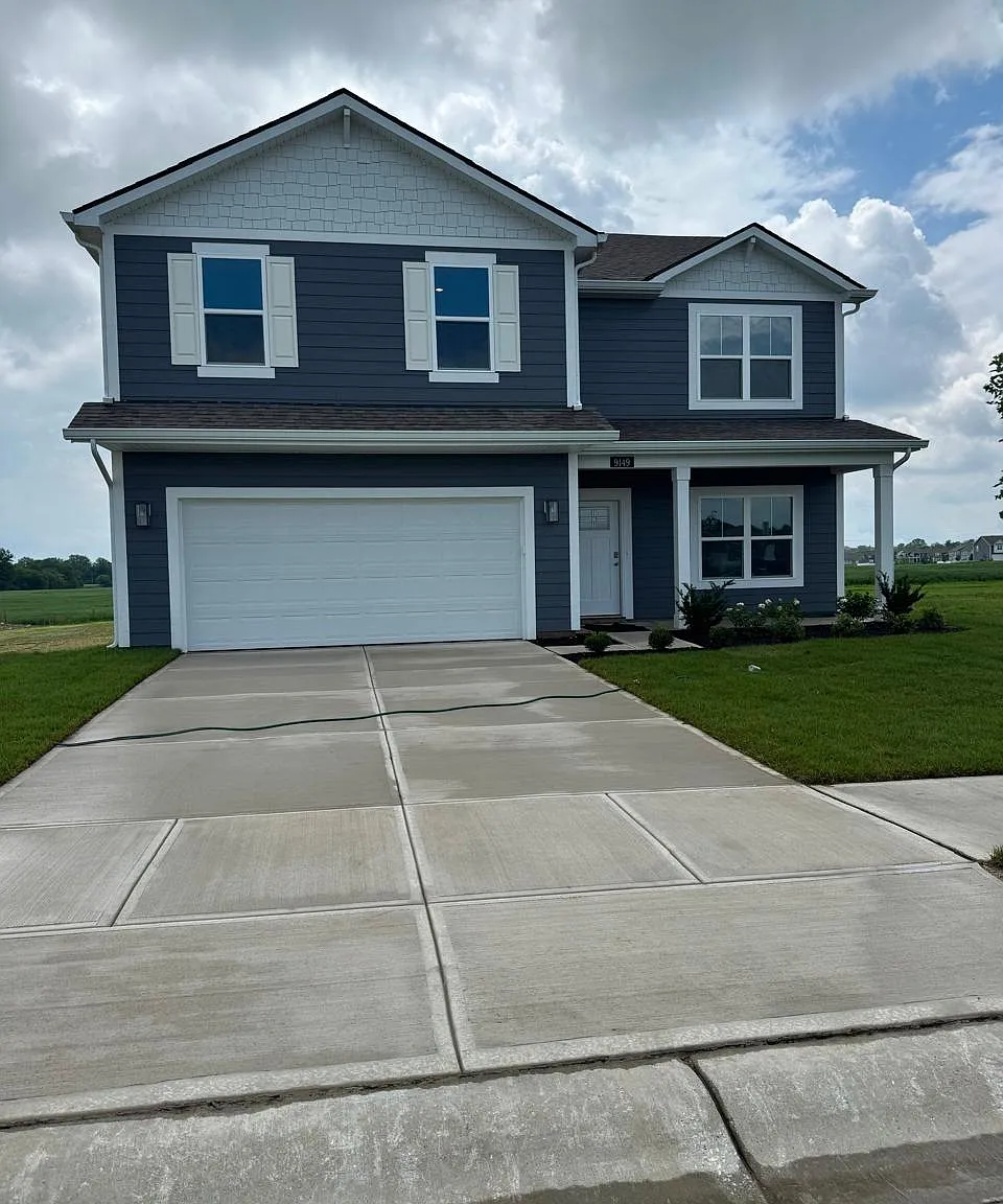 5 bed, 2600 sqft, $2,695 — Photo 1
