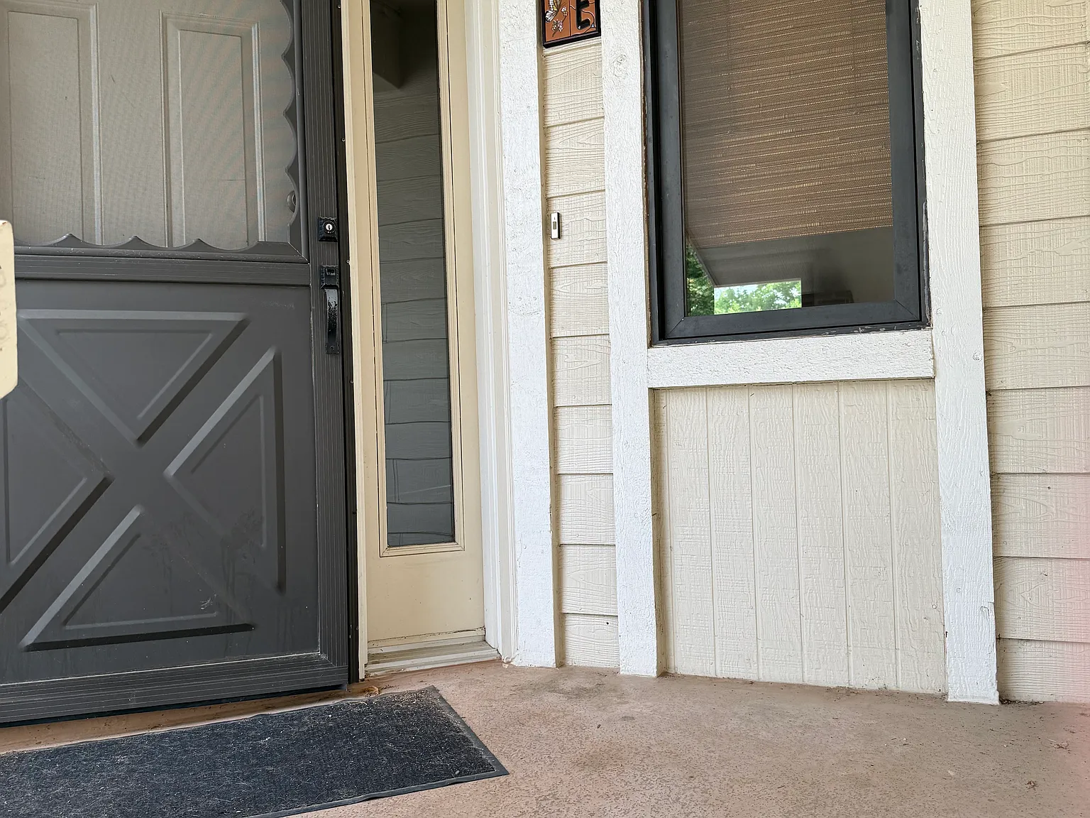 2 bed, 800 sqft, $2,000 — Photo 2