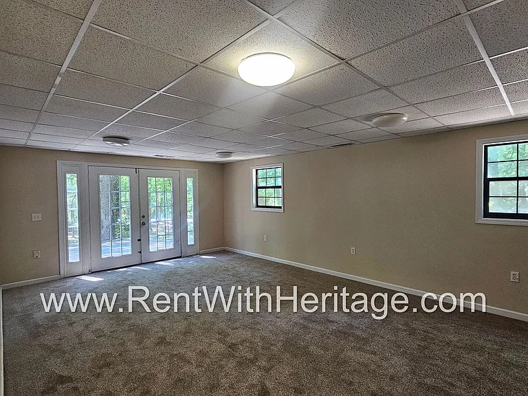 7268 Milam Rd — Photo 40