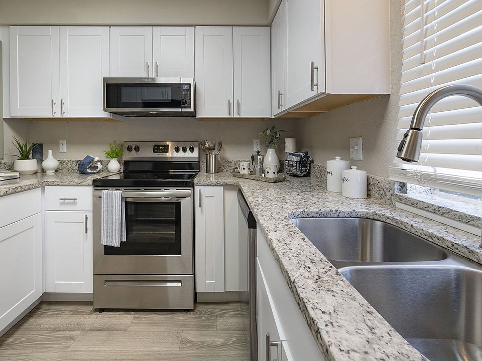 Bayside at Peninsula 4375 Confederate Point Rd Jacksonville, FL