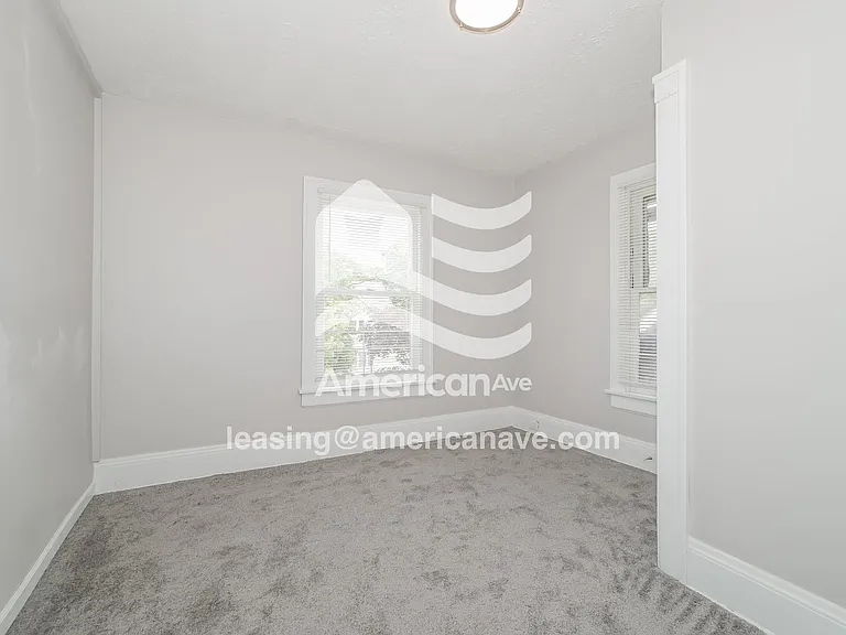 1846415_008_main_bedroom_12845328.jpg