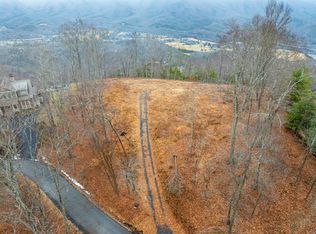 130 Calwell Ln, White Sulphur Springs, WV 24986