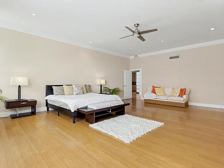 3430 Galt Ocean Dr #1 — Photo 29