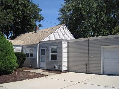 1st image of 25 Park Blvd