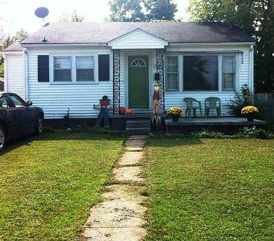1st image of 302 George McClain Dr