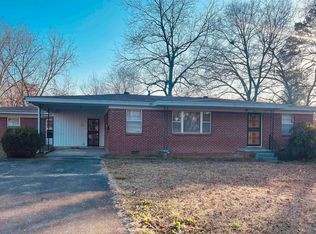 1013 Willow St, Malvern, AR 72104