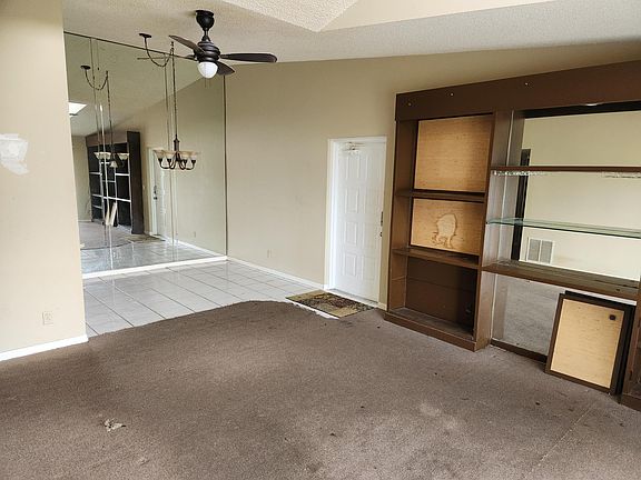 2nd image of 1107 Green Pine Boulevard #A3