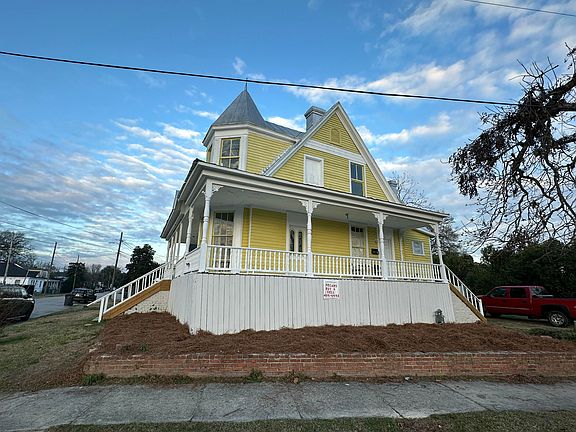 2nd image of 1701 Jenkins Street