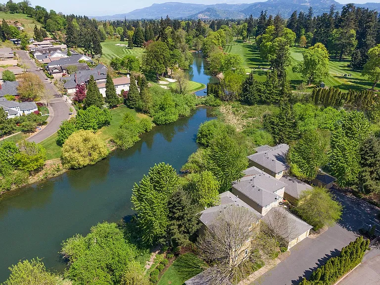 Kentfield Townhomes I & II — Photo 44