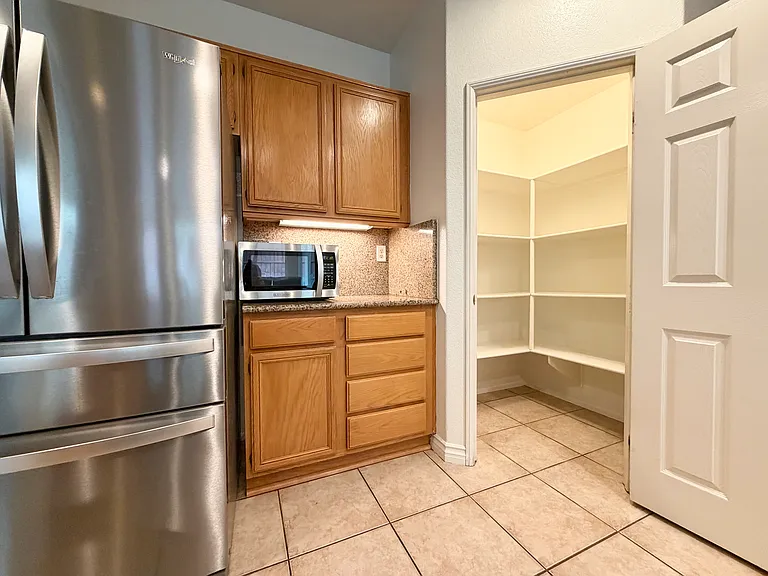 9489 Cedar Glen Ct — Photo 9