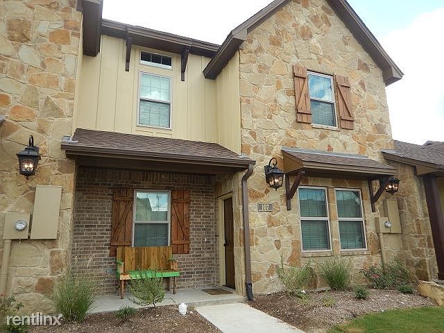 107 Knox