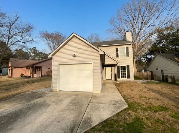 104 Nottingham Ct, Summerville, SC 29485