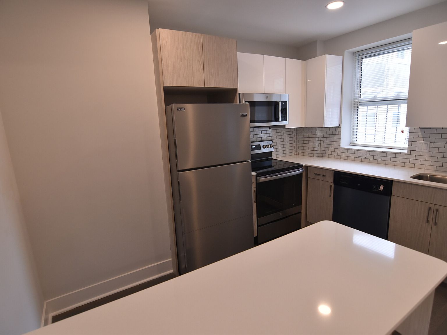 112 Jersey St, Boston, MA 02215 - Condo for Rent in Boston, MA