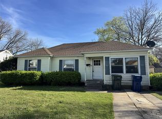 808 Magnolia Dr, Garland, TX