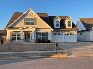 155 Ashbey Cir, Muscle Shoals, AL 35661