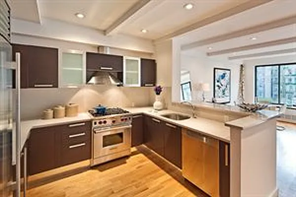 Sold by Douglas Elliman | media 22