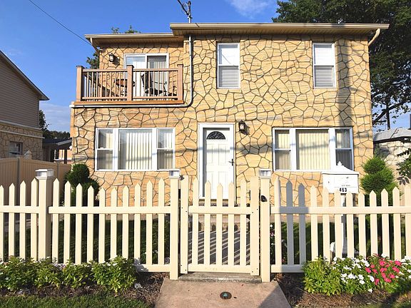 2nd image of 463 Lincoln Ave