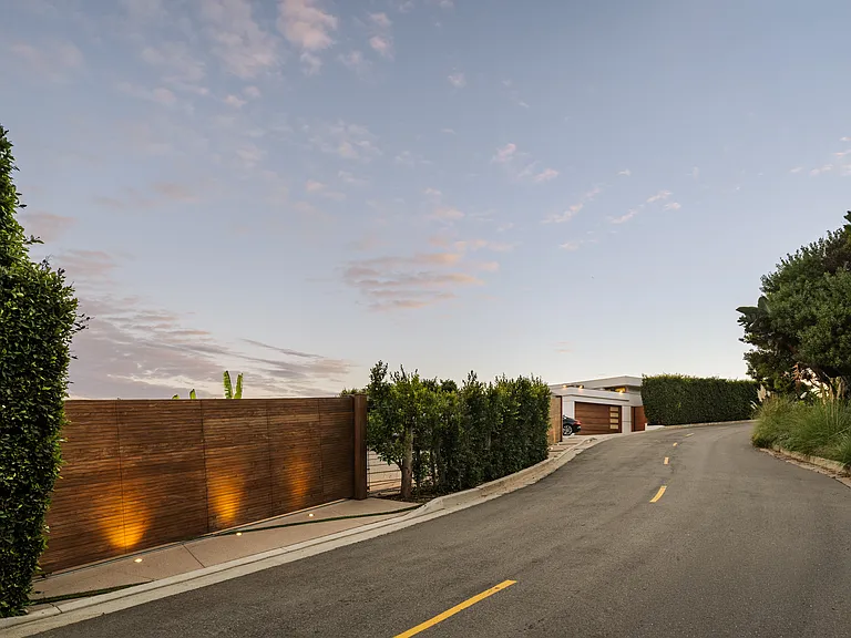 475 Paseo Miramar — Photo 44