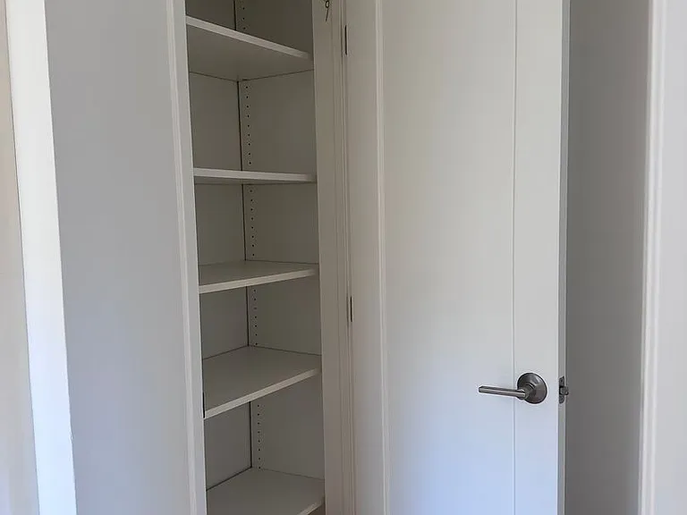 502 Westminster Ave — Photo 15
