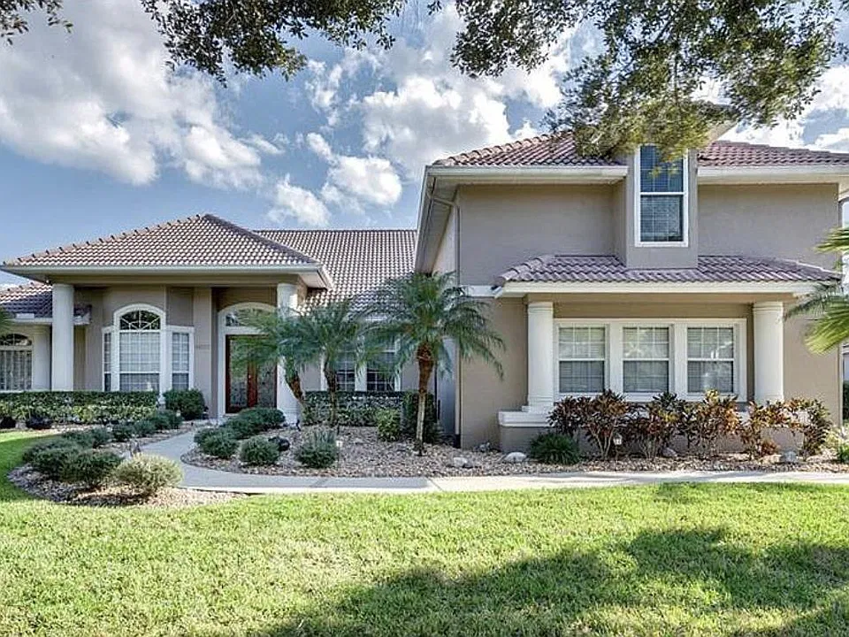 3856 Hunters Isle Dr