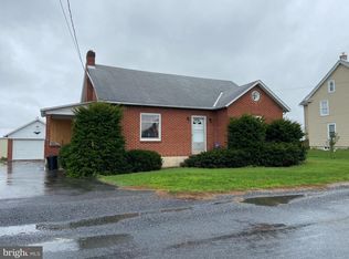 87 Old Bowers Rd, Mertztown, PA 19539