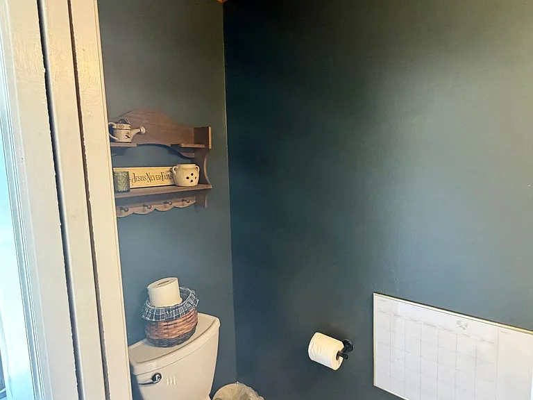 60 Carriage House Dr — Photo 10