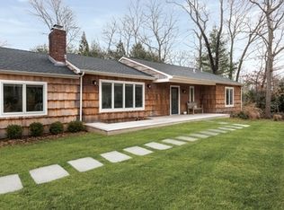 6 N Cape Ln, East Hampton, NY 11937