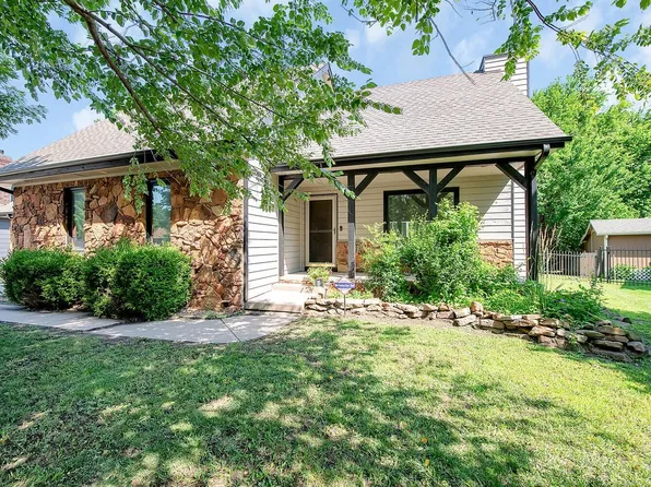 2606 S Glacier Ct, Wichita, KS 67215