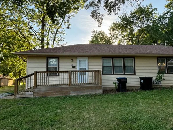 405 Cline St, Pleasant Hill, MO 64080