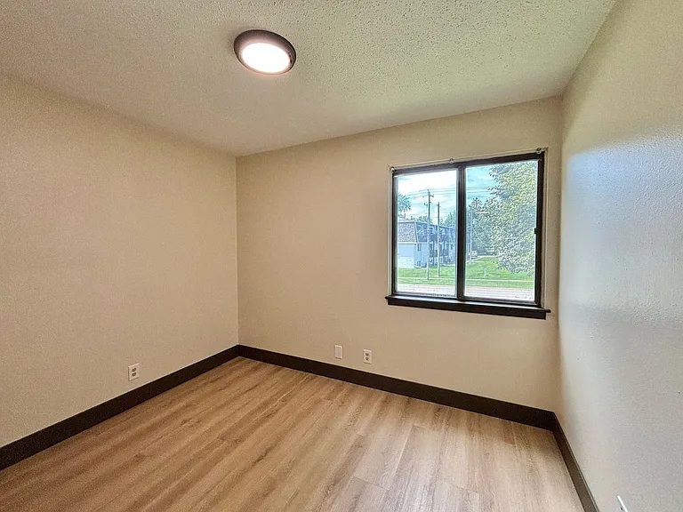 Breckenridge Davenport Apartments — Photo 127