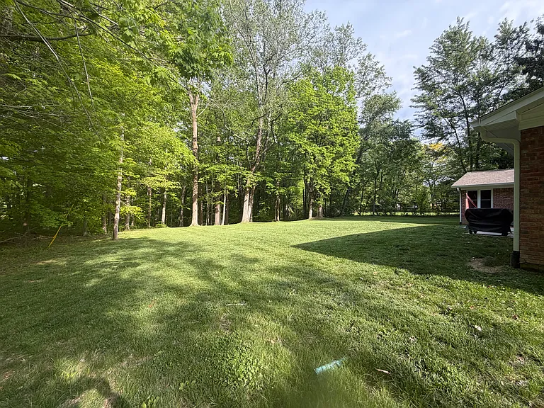 5415 E Earl Young Rd — Photo 5