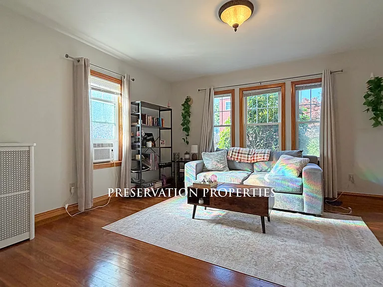 19 Milton Ave — Photo 6
