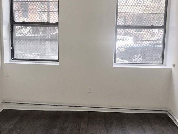 5th image of 2721 Morris Ave APT Aa