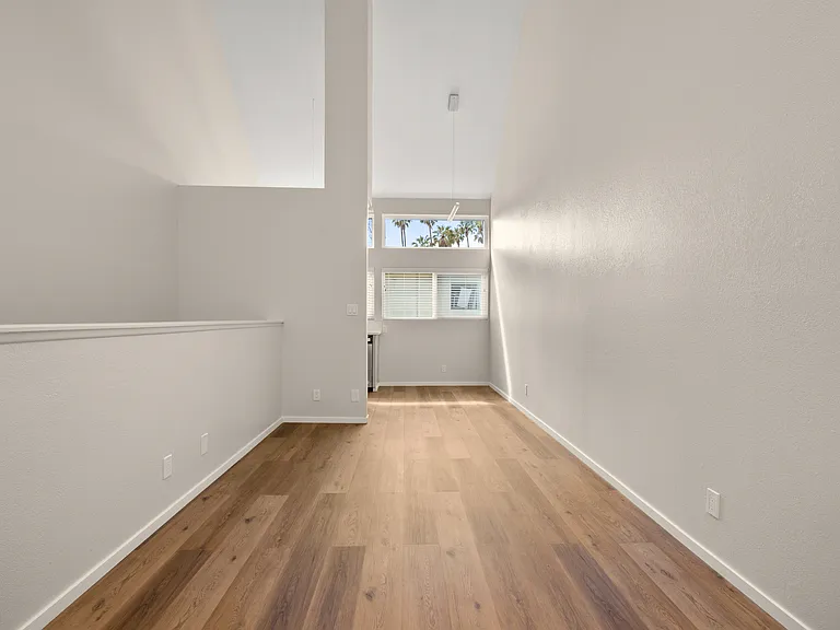 440 Linden Dr #2 — Photo 7