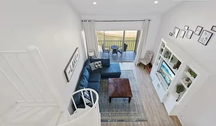 2 bed, 2.0 bath, 917 sqft, $1,500 — Photo 4