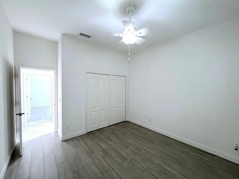 27 Empress Ln — Photo 29