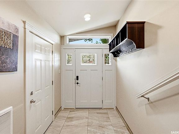 4th image of 1710 Cameron AVENUE