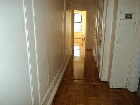 5th image of 2643 Sedgwick Ave APT 4