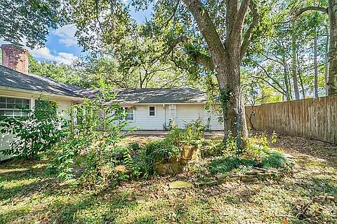 1st image of 10503 Greencreek Dr