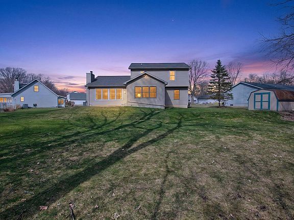 4th image of 2166 Ganton Dr