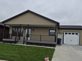 706 Suumit Dr, Livingston, MT 59407