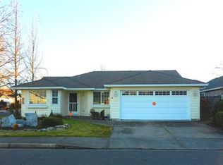 643 Shadow Wood Dr, Medford, OR 97501