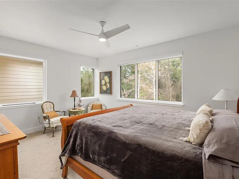 2601 SW Williston Rd #106 — Photo 47