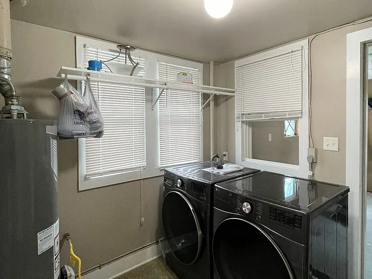 1002 N Grimes St — Photo 26